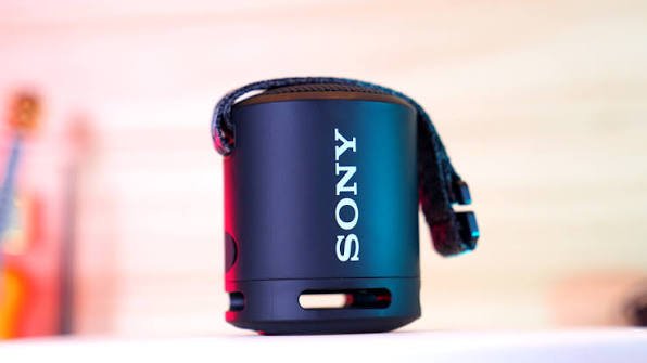 Sony SRS-XB13 Review: compacta, resistente e com graves fortes?